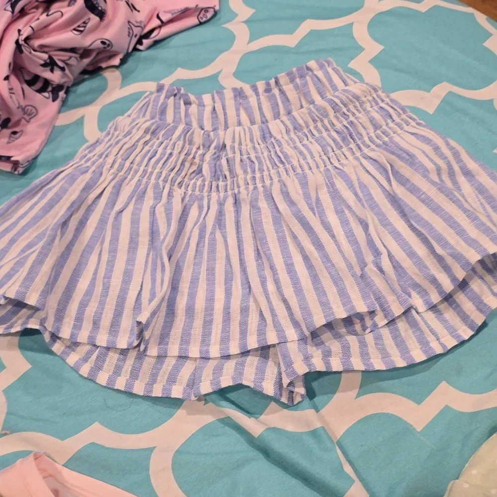 ❤️ 10/$13 New cat and jack skirt